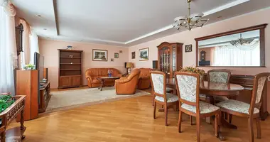 Apartamentos multinivel 4 habitaciones en Minsk, Belarús