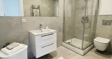 Mieszkanie 2 pokoi w Ryga, Łotwa