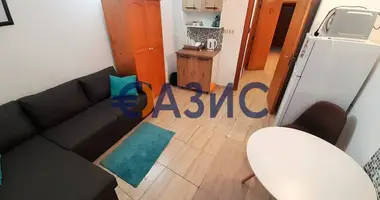Apartamento 3 habitaciones en Nesebar, Bulgaria