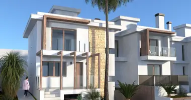 Townhouse 4 bedrooms in Los Alcazares, Spain