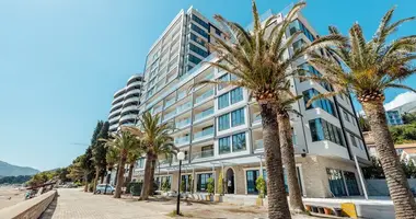 Wohnung 4 zimmer in Rafailovici, Montenegro