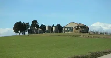 Casa 15 habitaciones en Terni, Italia