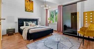 Haus 5 zimmer in Warschau, Polen