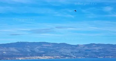 Terrain dans Opcina Vrbnik, Croatie