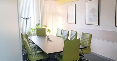 Pomieszczenie biurowe 3 000 m² w Moskwa, Rosja