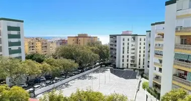 Apartamento 3 habitaciones en Dos Hermanas, Španjolska