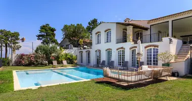 Villa 8 chambres dans France
