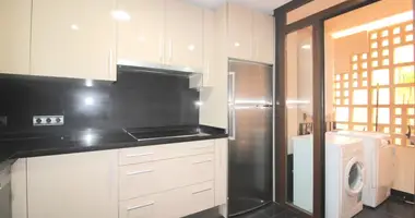 Квартира 2 спальни в Estepona, Испания