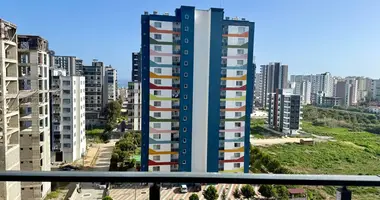 Wohnung 2 zimmer in Mezitli, Türkei