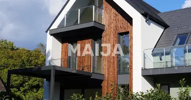 Дом 5 комнат в Будапешт, Венгрия