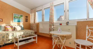 Apartamento 1 habitación en Torrevieja, Španjolska