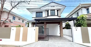 Villa in Chalong, Thailand
