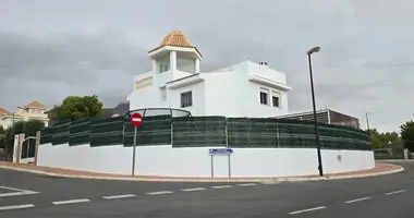 Villa 4 chambres dans La Nucia, Espagne