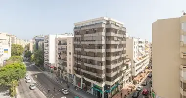 Apartamento 4 habitaciones en Dos Hermanas, Španjolska