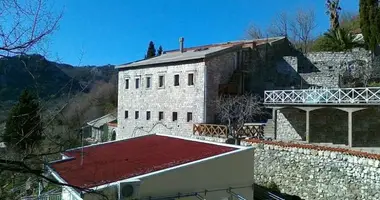 Дом 6 спален в Литвенский сельский Совет, Беларусь