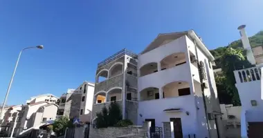 Квартира 2 спальни в Будва, Черногория