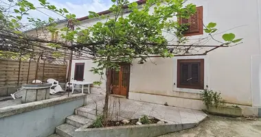 Casa 5 habitaciones en Radici, Croacia