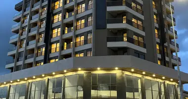 Apartamento 4 habitaciones en Turquía
