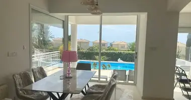 Dom 4 pokoi w Peyia, Cypr