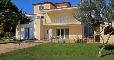 Villa 7 bedrooms in Municipality of Saronikos, Greece