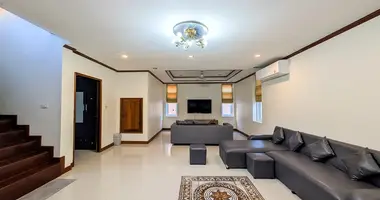 Casa 4 habitaciones en Pattaya City, Tailandia
