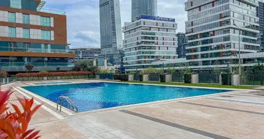 Mieszkanie 4 pokoi w Sariyer, Turcja