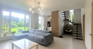 Haus 5 zimmer in Riga, Lettland