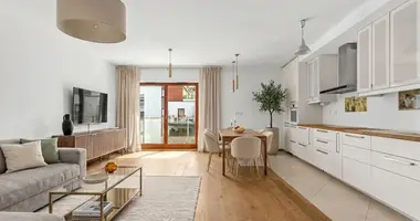 4 room apartment in Warsaw, Poland