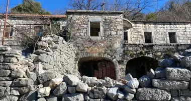 Dom w Herceg Novi, Czarnogóra