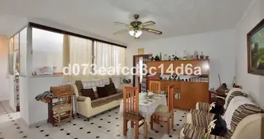 Dom 4 pokoi w Hiszpania