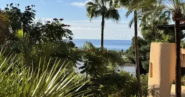Mieszkanie 3 pokoi w Marbella, Hiszpania