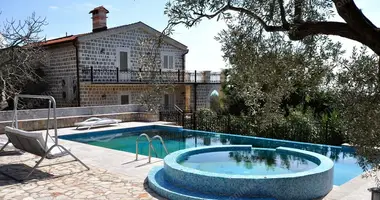 Вилла в Katun Rezevici, Черногория