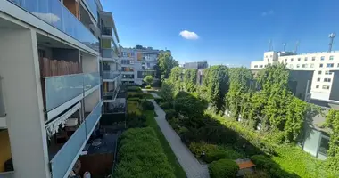 Квартира 3 комнаты в Варшава, Польша
