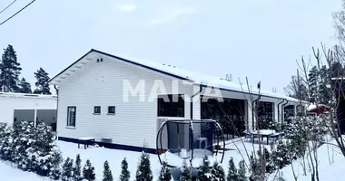 3 bedroom house in Helsinki sub-region, Finland