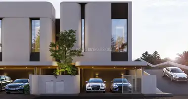 Villa 4 chambres dans Ratsada, Thaïlande