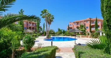 2 bedroom apartment in Mandria, Cyprus