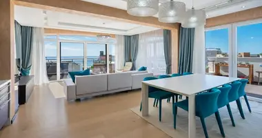 Квартира 3 спальни в Будва, Черногория