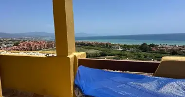 2 bedroom apartment in Manilva, Spain