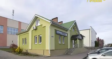 Commercial property 380 m² in Smarhon, Belarus