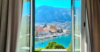 Квартира 1 комната в Доброта, Черногория