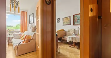 4 room apartment in Warsaw, Poland