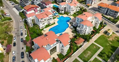 2 bedroom apartment in Serik, Turkey