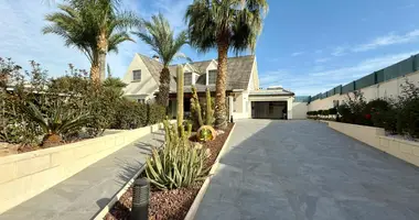 5 bedroom house in Sant Joan dAlacant, Spain