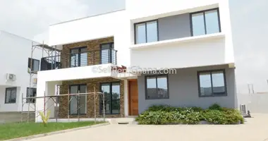 Haus 4 Schlafzimmer in Accra, Ghana