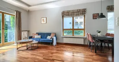 Appartement 2 chambres dans Varsovie, Pologne