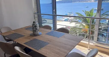Wohnung 3 zimmer in Rafailovici, Montenegro