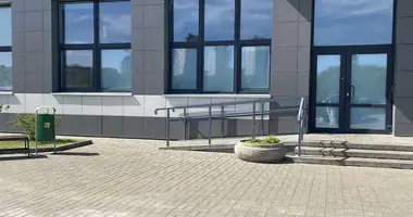 Oficina 77 m² en Minsk, Belarús