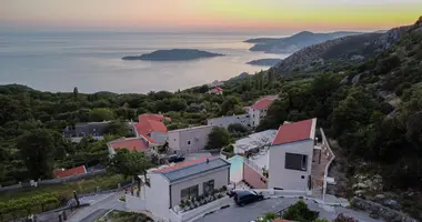 Villa 7 chambres dans Kuljace, Monténégro