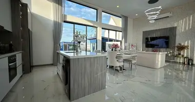 Willa 5 pokojów w Huai Yai, Tajlandia