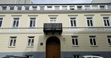 Gewerbefläche 84 m² in Warschau, Polen